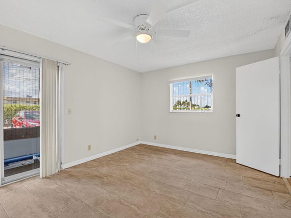 51 Flanders B, Delray Beach FL 33484