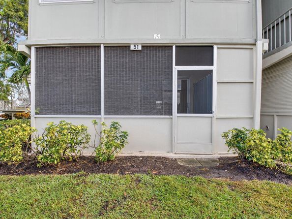 51 Flanders B, Delray Beach FL 33484