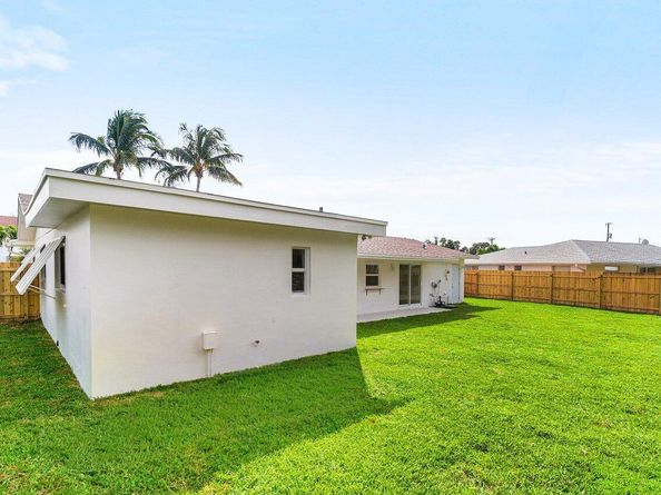 2433 Palm Road, West Palm Beach FL 33406
