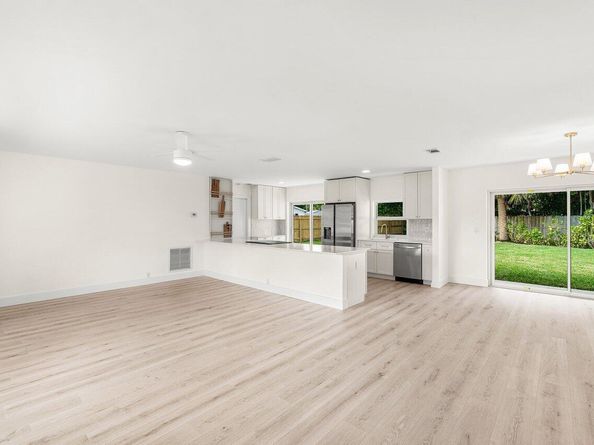 2433 Palm Road, West Palm Beach FL 33406