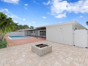 541 Kingfish Road, North Palm Beach FL 33408