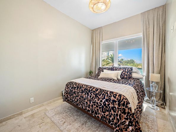 2100 S Ocean Lane 101102, Fort Lauderdale FL 33316