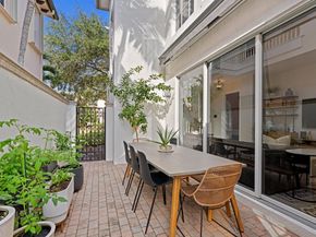 30 Stoney Drive, Palm Beach Gardens FL 33410