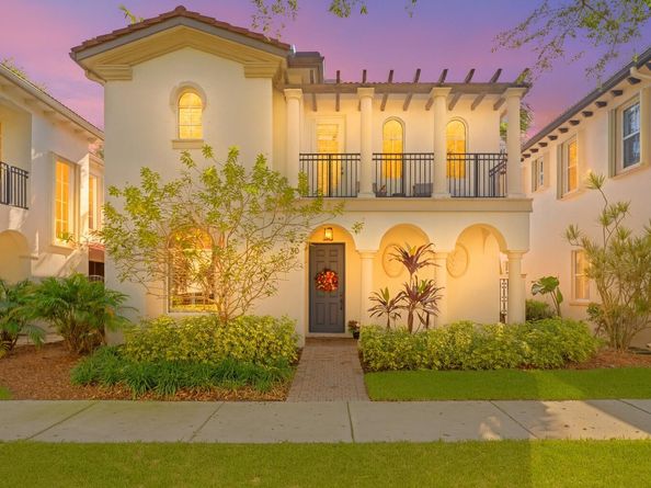 30 Stoney Drive, Palm Beach Gardens FL 33410