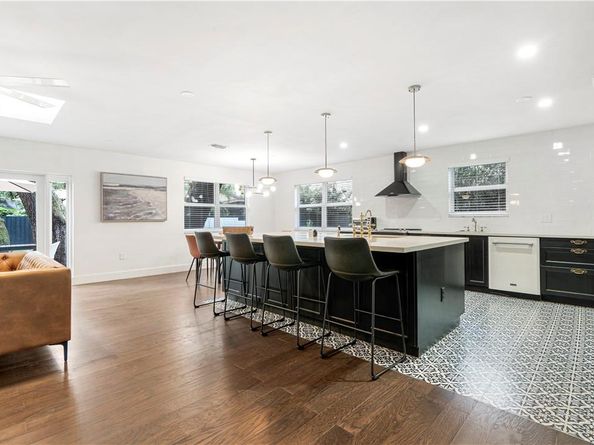 5840 SW 37th Ave, Dania Beach FL 33312