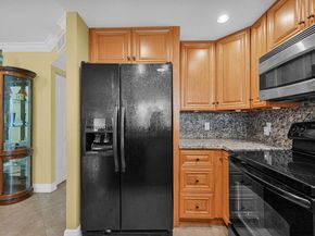 9121 Sunrise Lakes Blvd 106, Sunrise FL 33322