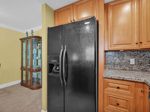 9121 Sunrise Lakes Blvd 106, Sunrise FL 33322