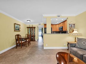 9121 Sunrise Lakes Blvd 106, Sunrise FL 33322