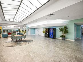 9121 Sunrise Lakes Blvd 106, Sunrise FL 33322