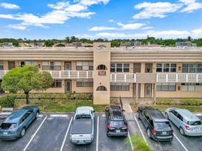 9121 Sunrise Lakes Blvd 106, Sunrise FL 33322