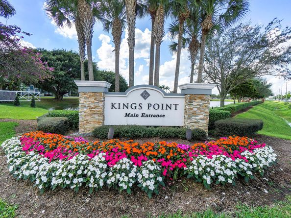 157 Flanders D, Delray Beach FL 33484