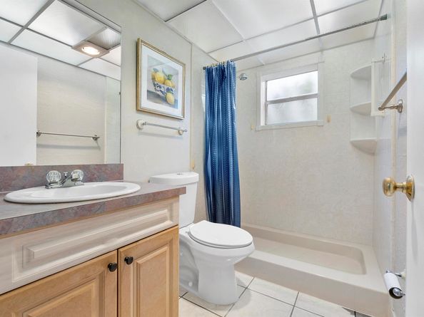 157 Flanders D, Delray Beach FL 33484