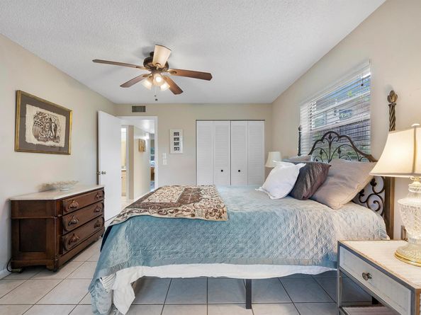 157 Flanders D, Delray Beach FL 33484