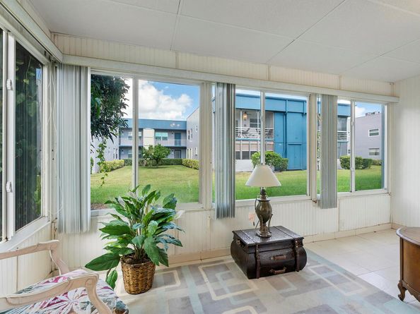 157 Flanders D, Delray Beach FL 33484