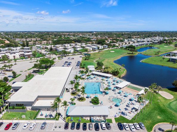 157 Flanders D, Delray Beach FL 33484