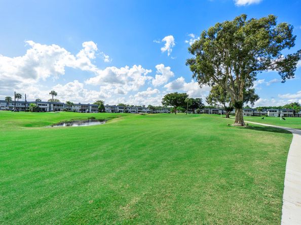157 Flanders D, Delray Beach FL 33484