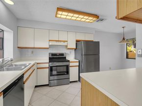 9364 Chelsea Dr N, Plantation FL 33324