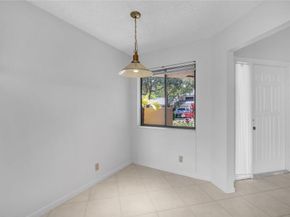 9364 Chelsea Dr N, Plantation FL 33324