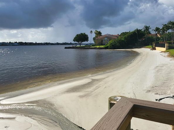 130 Ocean Cay Way, Hypoluxo FL 33462