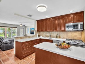 3201 NE 14th Ave, Pompano Beach FL 33064