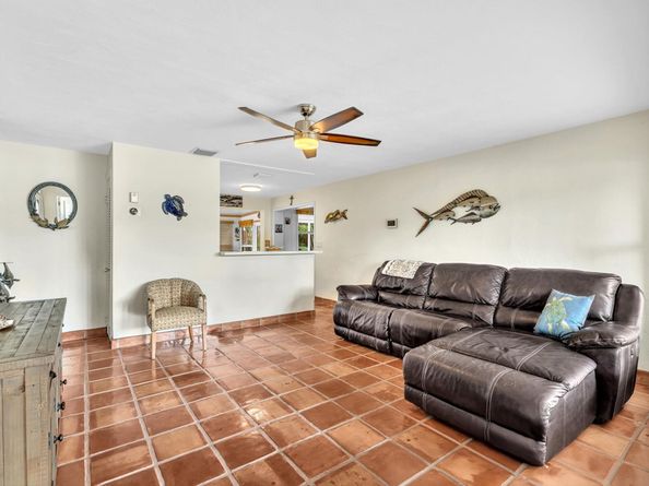 3201 NE 14th Ave, Pompano Beach FL 33064