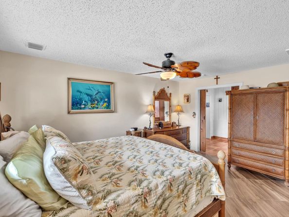 3201 NE 14th Ave, Pompano Beach FL 33064