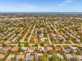 3201 NE 14th Ave, Pompano Beach FL 33064