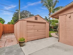 3201 NE 14th Ave, Pompano Beach FL 33064