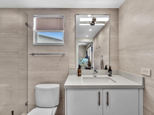 3201 NE 14th Ave, Pompano Beach FL 33064