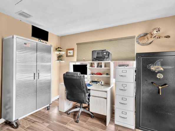 3201 NE 14th Ave, Pompano Beach FL 33064