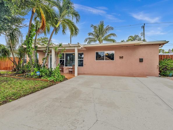 3201 NE 14th Ave, Pompano Beach FL 33064