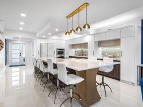 931 Palm Trail 4, Delray Beach FL 33483