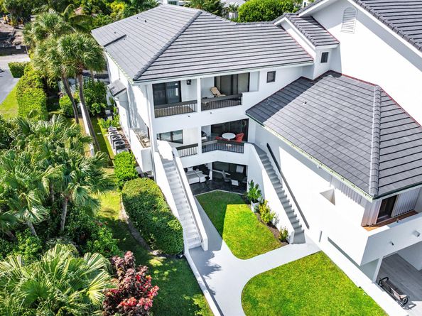 931 Palm Trail 4, Delray Beach FL 33483