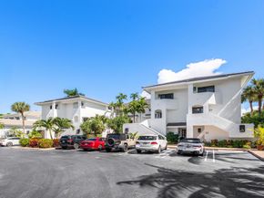 931 Palm Trail 4, Delray Beach FL 33483