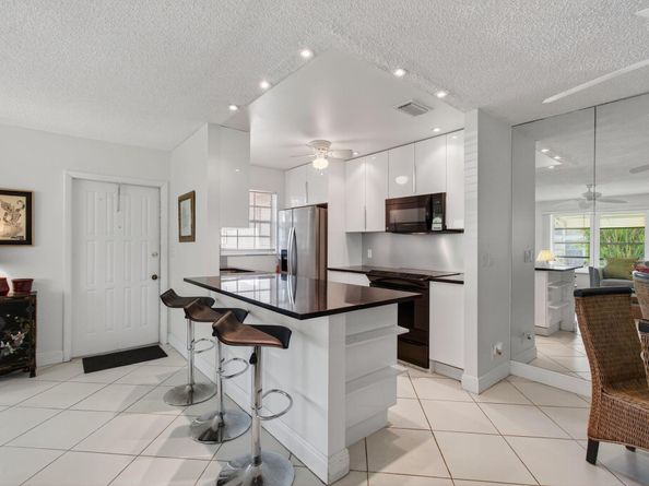 1305 High Point Way SE D, Delray Beach FL 33445