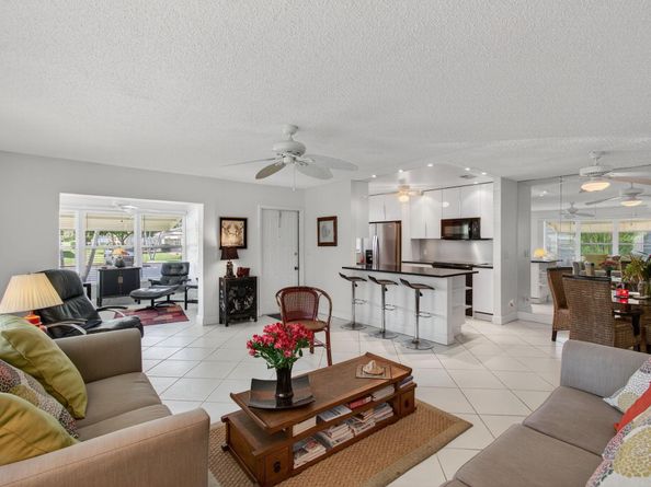 1305 High Point Way SE D, Delray Beach FL 33445