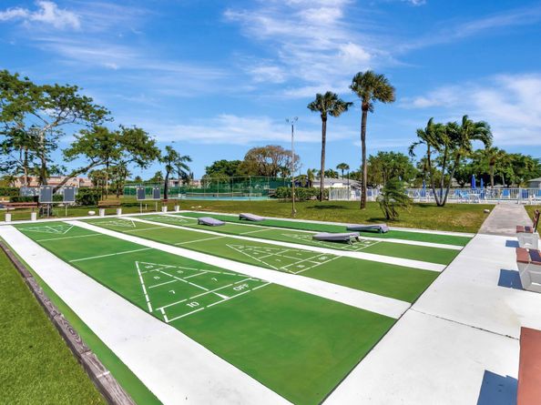 1305 High Point Way SE D, Delray Beach FL 33445