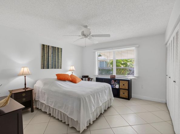 1305 High Point Way SE D, Delray Beach FL 33445