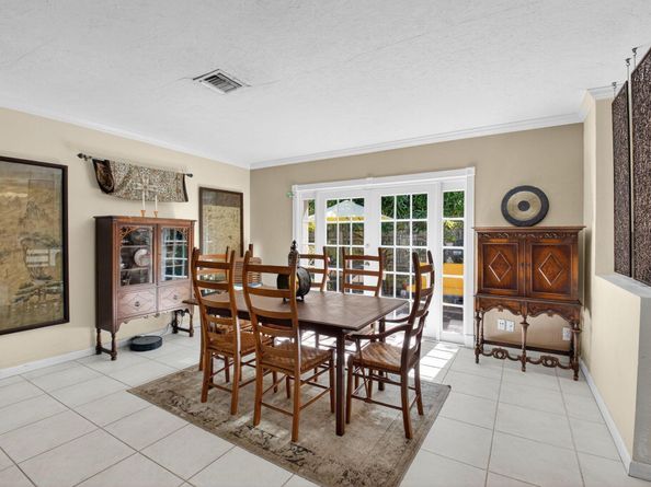 118 NE 22nd Street, Delray Beach FL 33444