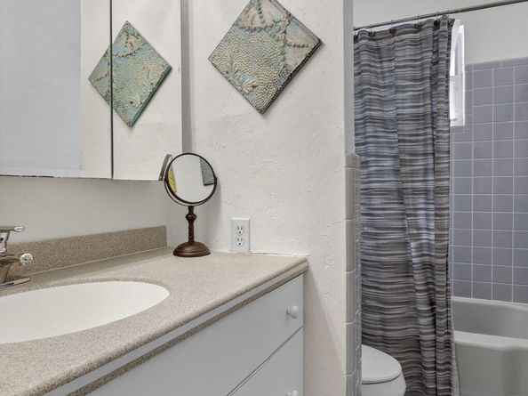 118 NE 22nd Street, Delray Beach FL 33444