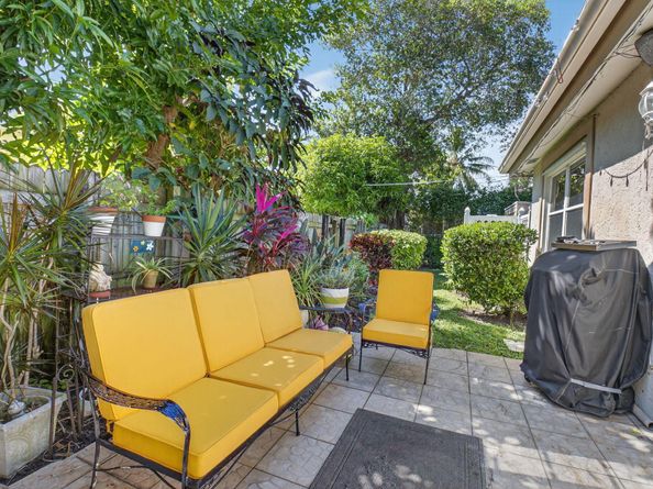 118 NE 22nd Street, Delray Beach FL 33444