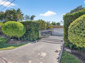 118 NE 22nd Street, Delray Beach FL 33444