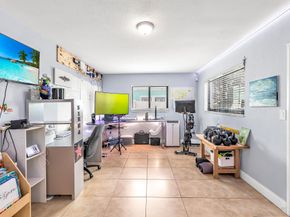 2000 NW 38th Street, Oakland Park FL 33305