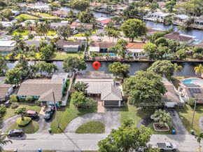 2000 NW 38th Street, Oakland Park FL 33305