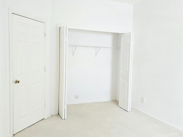 10589 NW 56th Pl, Coral Springs FL 33076