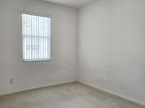 10589 NW 56th Pl, Coral Springs FL 33076