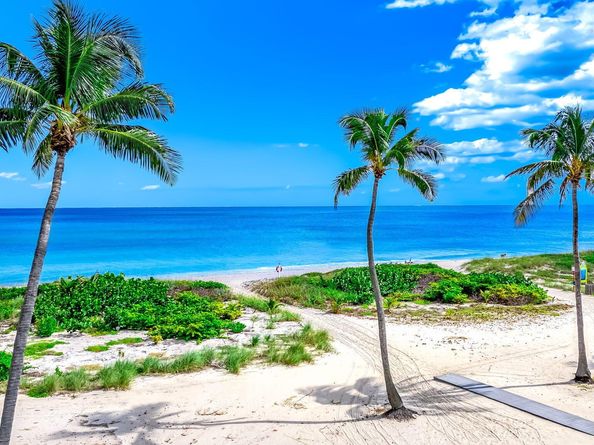 2000 S Ocean Boulevard 4d, Lauderdale By The Sea FL 33062