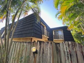 127 Woodland Road, Palm Springs FL 33461