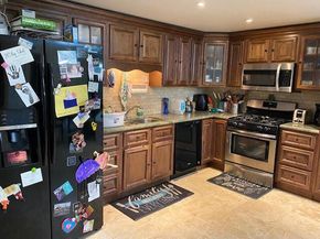 127 Woodland Road, Palm Springs FL 33461