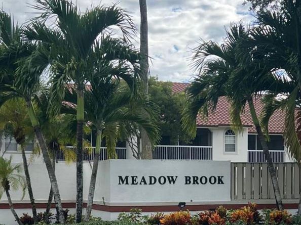 101 Cypress Point Drive 101, Palm Beach Gardens FL 33418